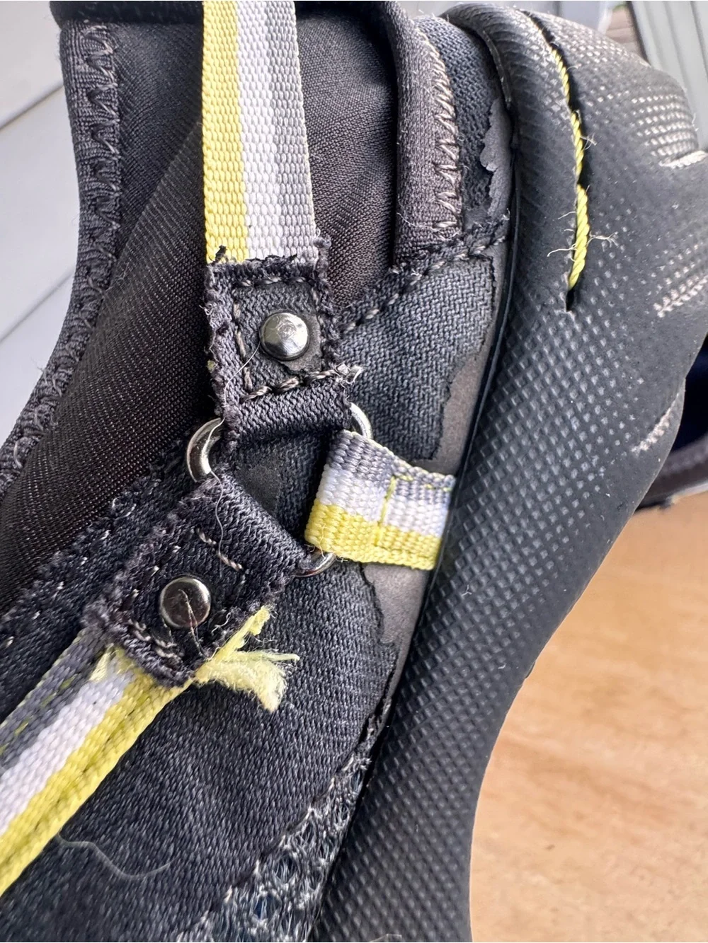 J-41 Water Ready‎ Shoes Womens 8.5 Black Gray Yellow Slip On Outdoor